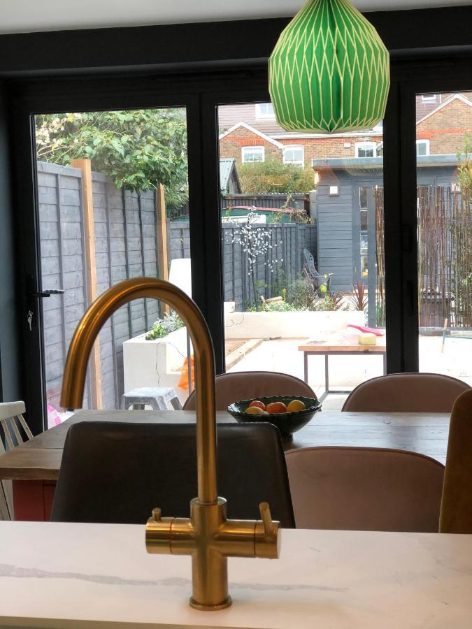 Boutique Home Near Chichester Centre Esterno foto
