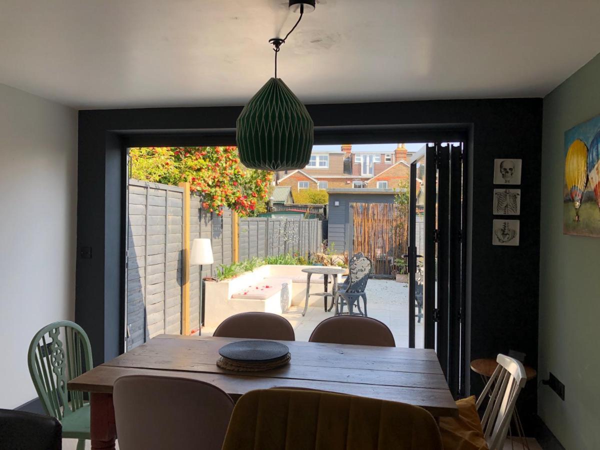Boutique Home Near Chichester Centre Esterno foto